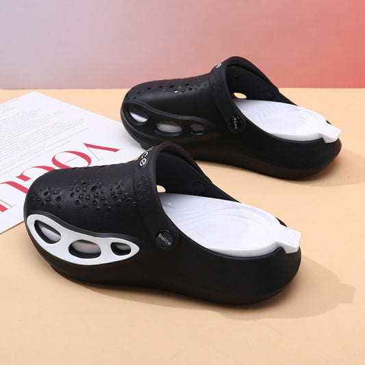 Sabr One- FlowKicks Trendy Crocs For Men- Black Colour